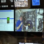 Live feed from the ISS from the Flight Control Room.